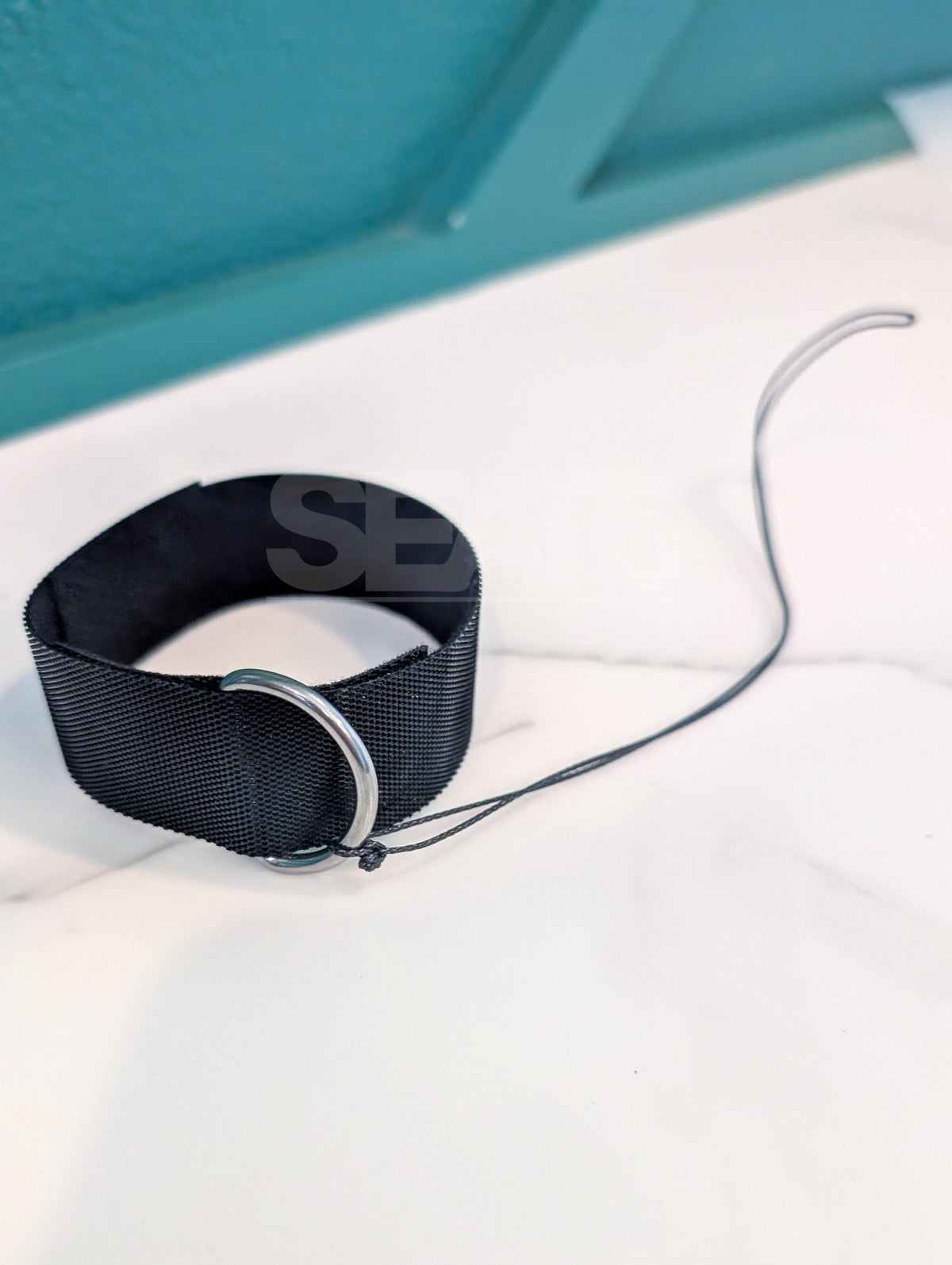 Camera Leash Kit, detail