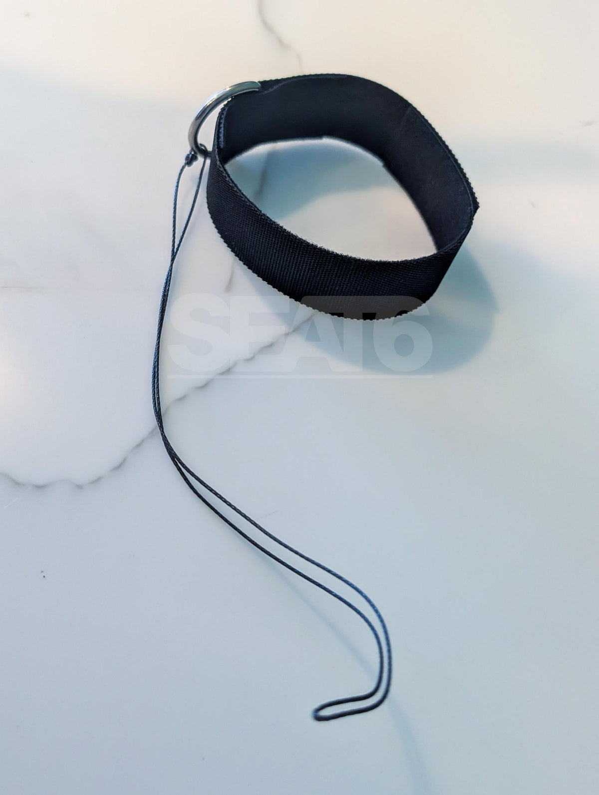 Camera Leash Kit, close up